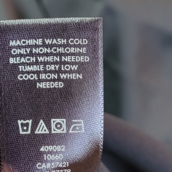 Ann Taylor Sequin Neckline Sleveless Top Blouse Small - Picture 5 of 7